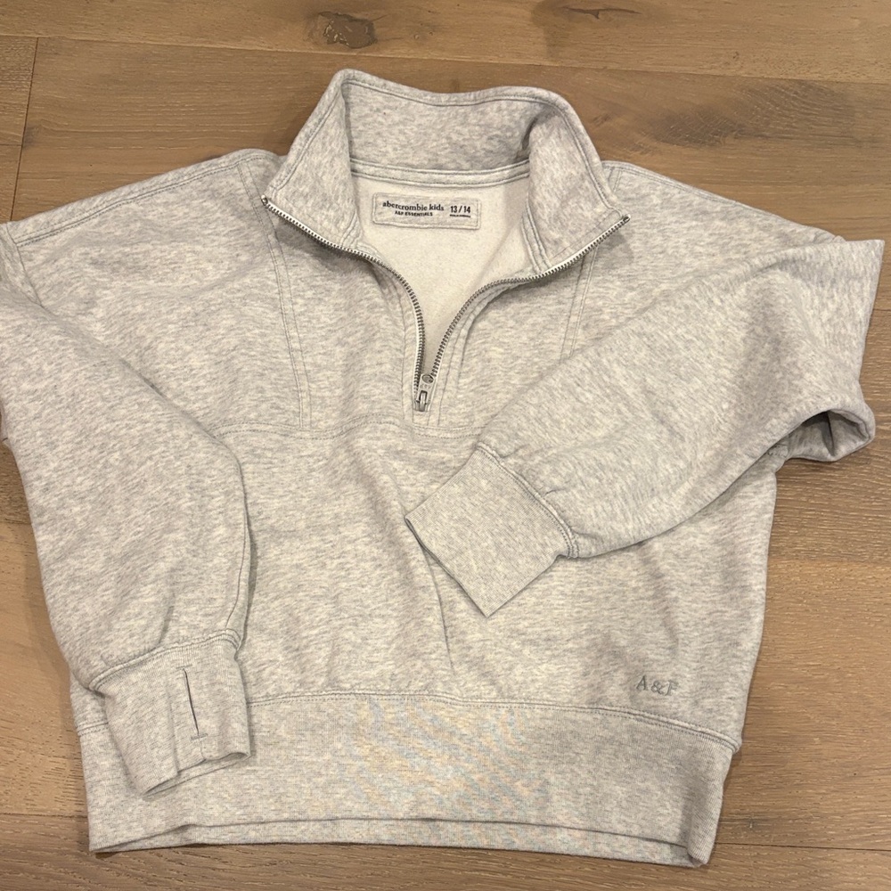 Abercrombie & Fitch Light Gray Zip-Up Sweater